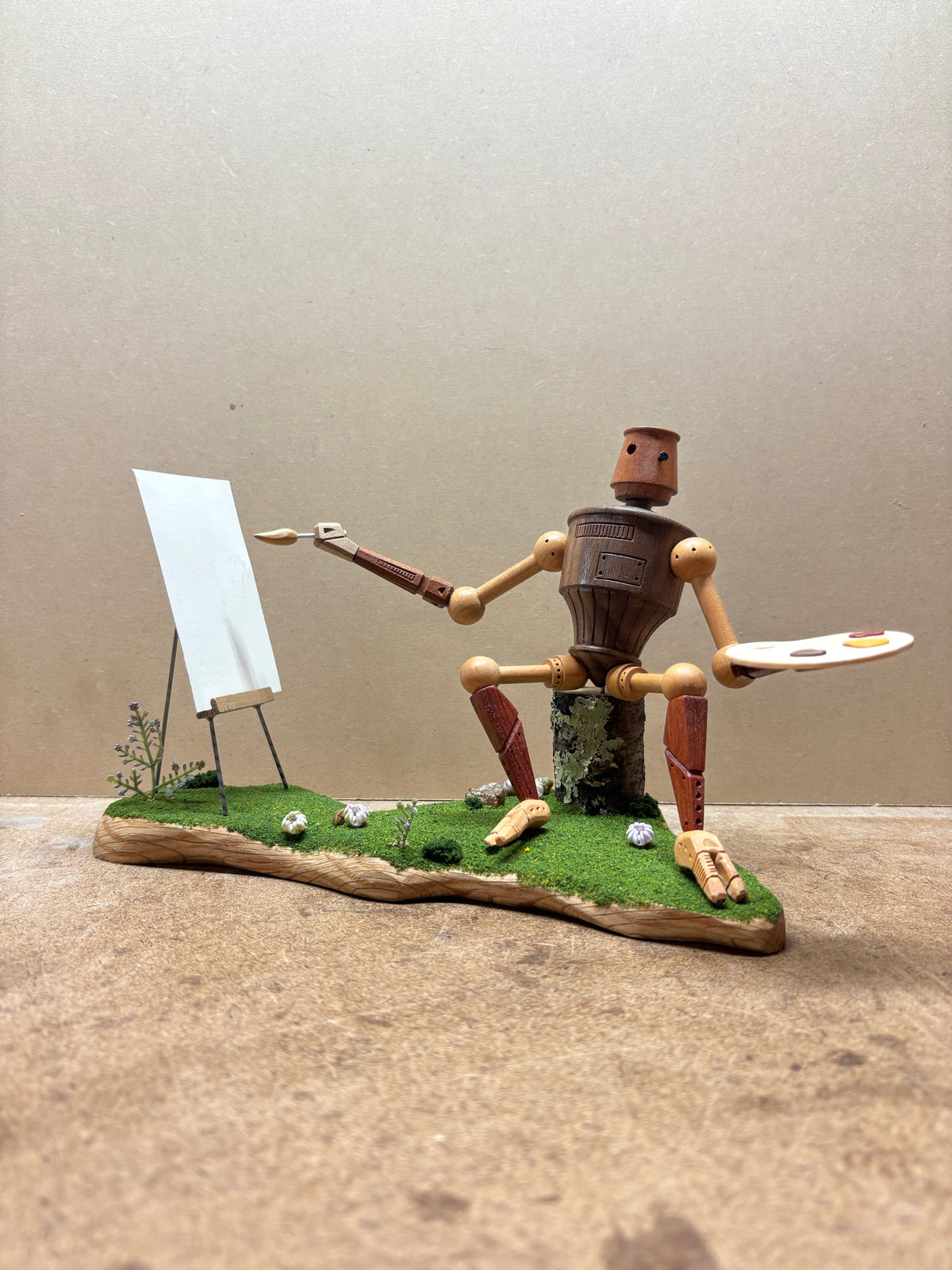 Pingo the Painter