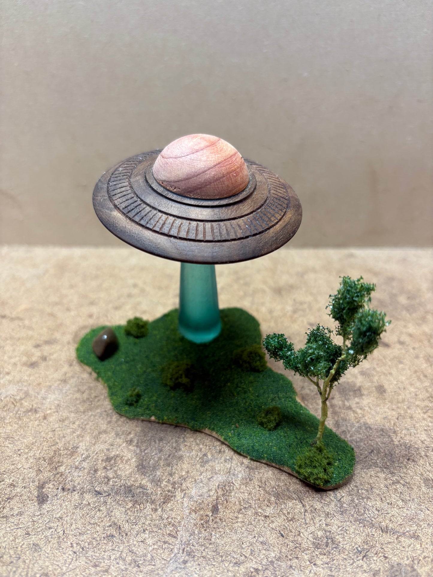 Mini Flyby UFO