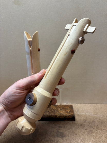 Ahsoka’s Hilts