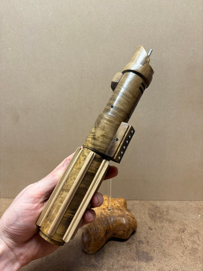 Bay Laurel Hilt