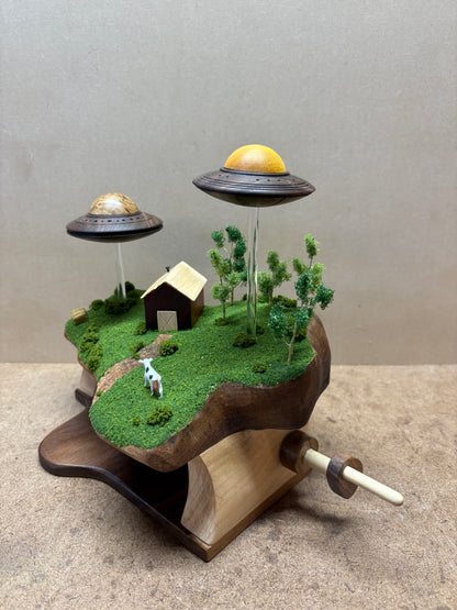 Hand-Crank Floating UFO’s over Farm