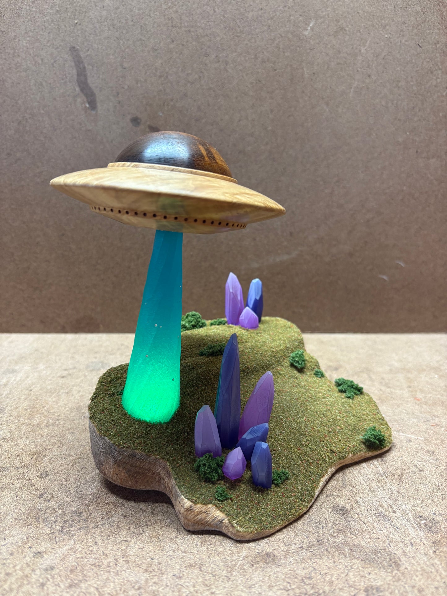 UFO over Alien World