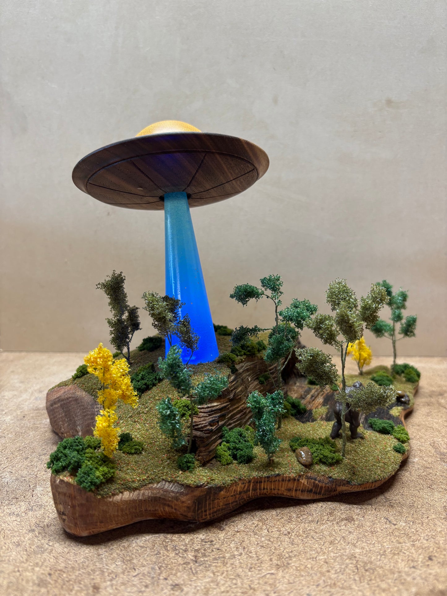 UFO Bigfoot Sighting