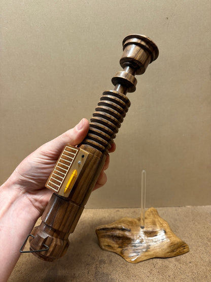 Walnut Luke Hilt