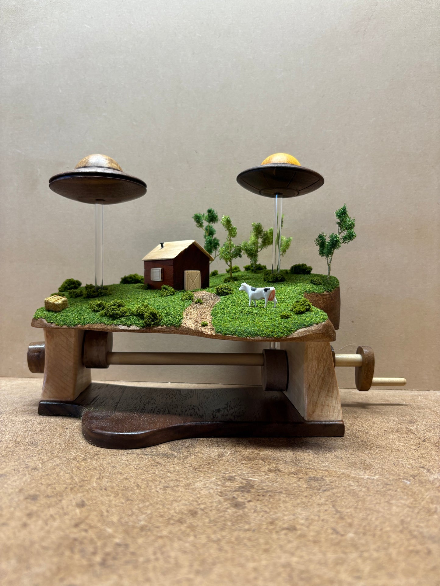 Hand-Crank Floating UFO’s over Farm