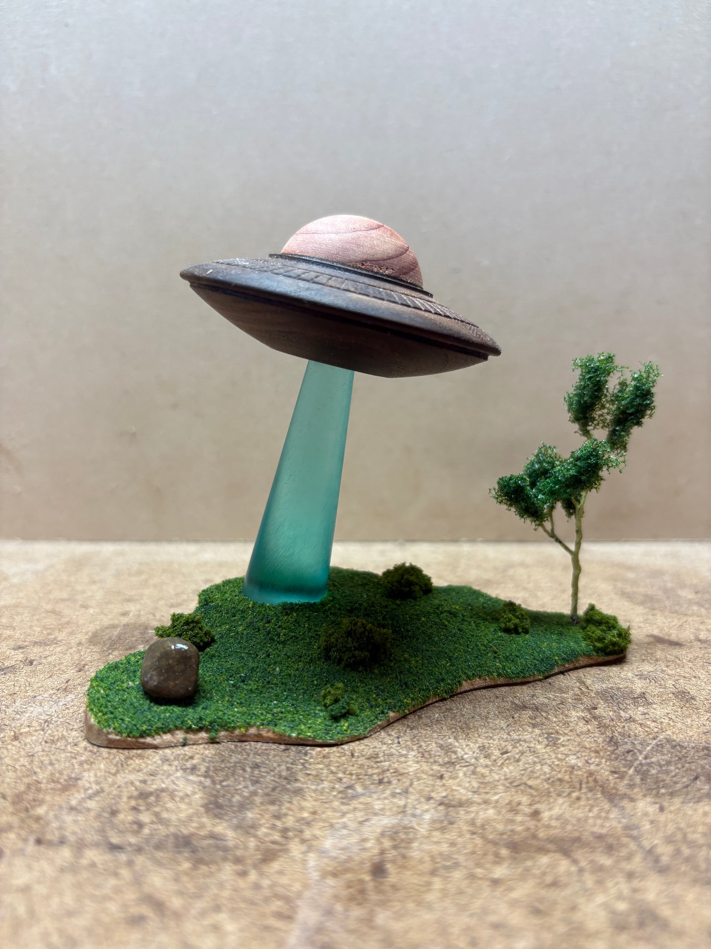 Mini Flyby UFO