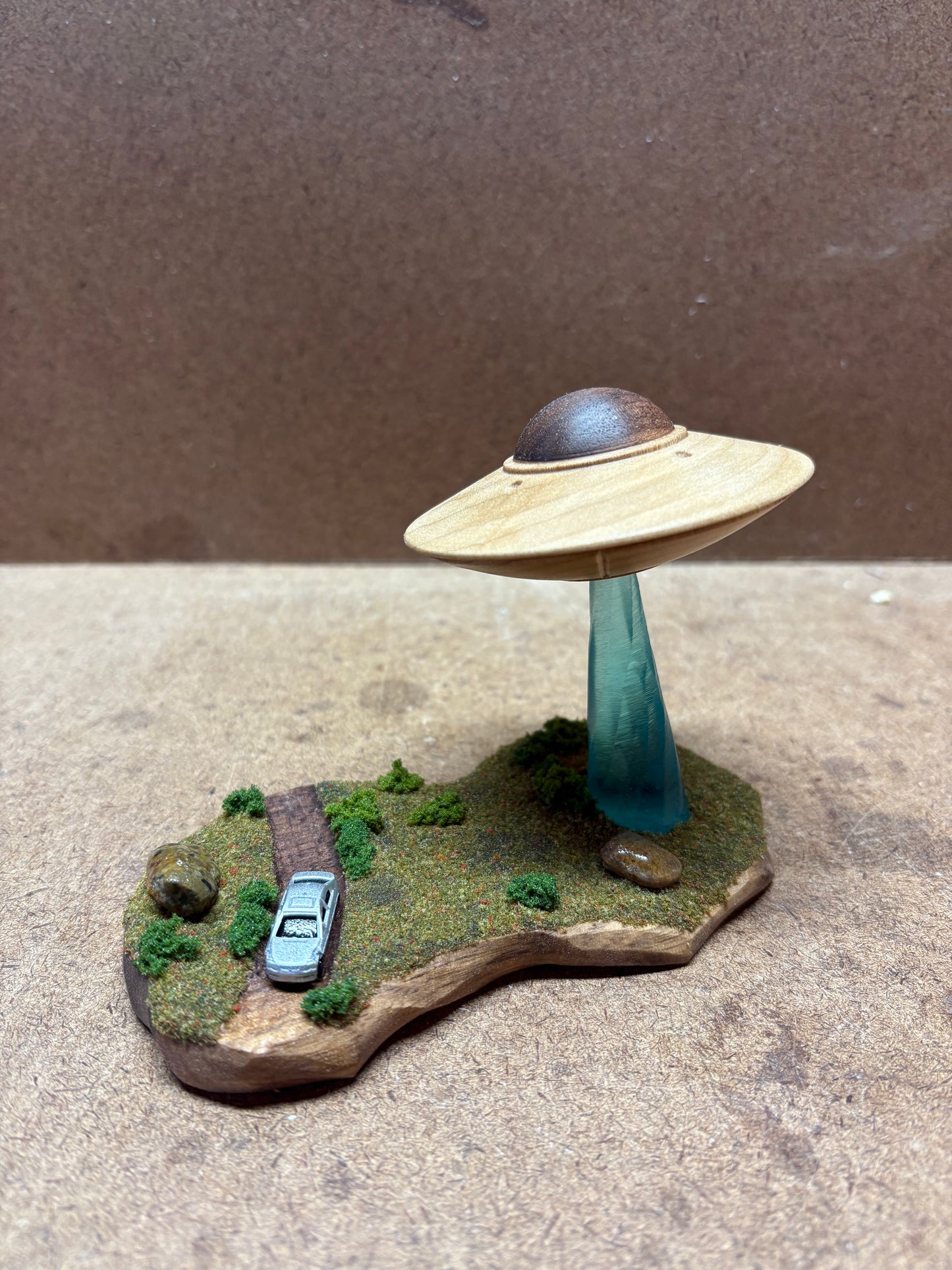 UFO Sighting from Dirt Road