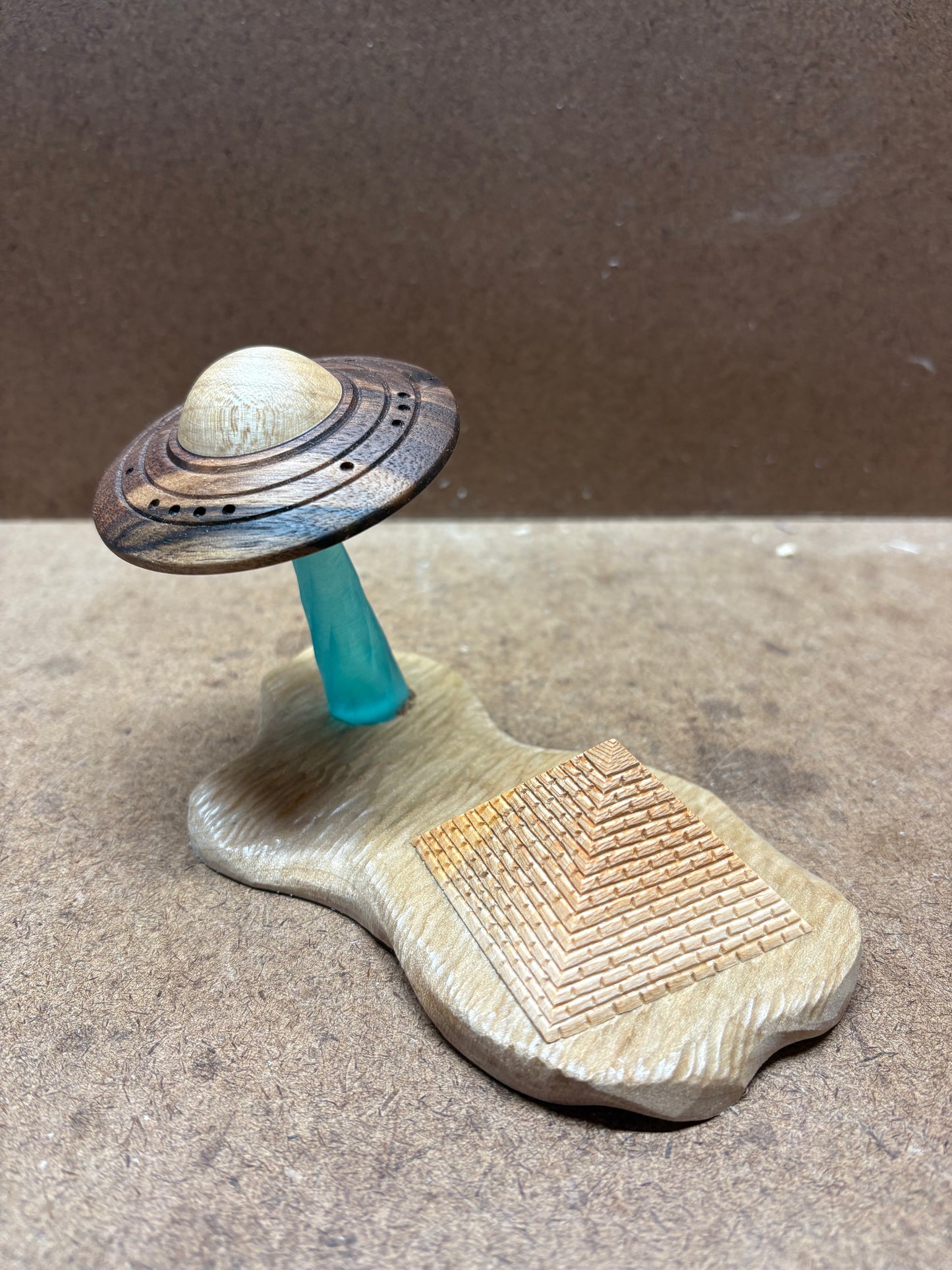 UFO over the Pyramid