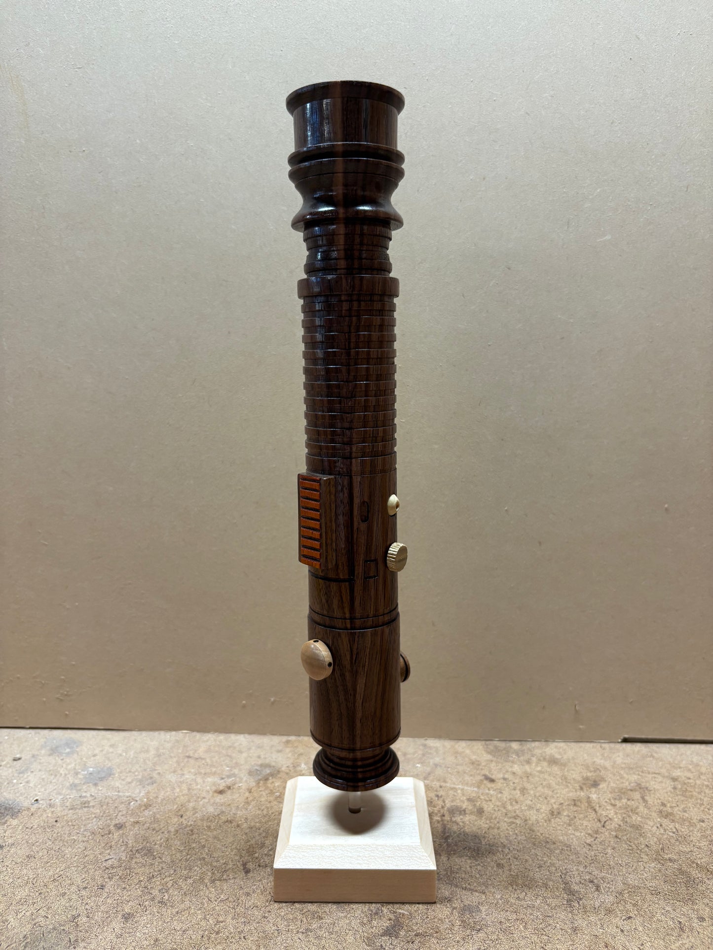 Walnut Ki-Adi