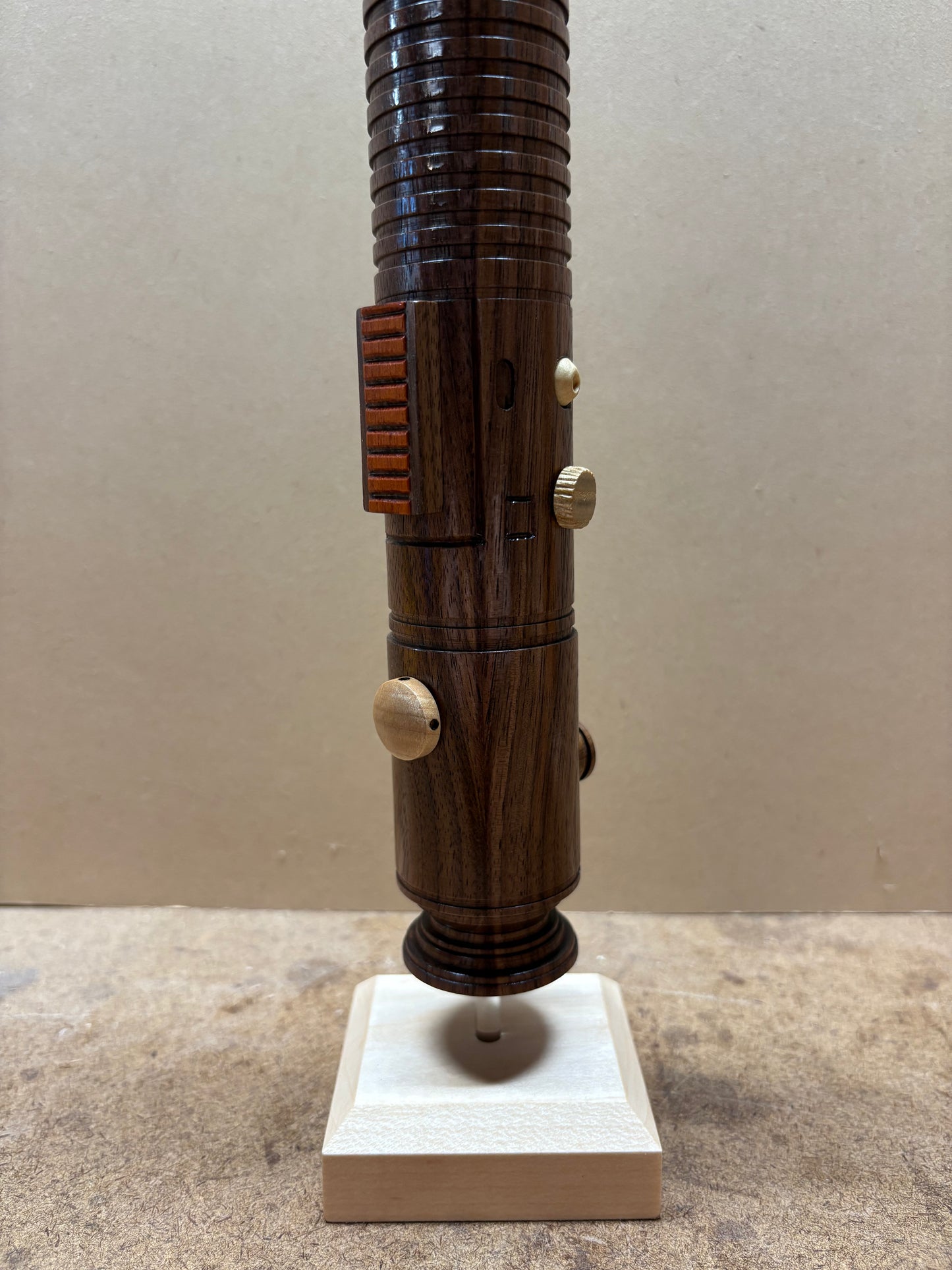 Walnut Ki-Adi