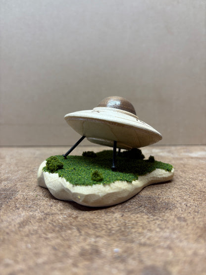 Mini Landed UFO