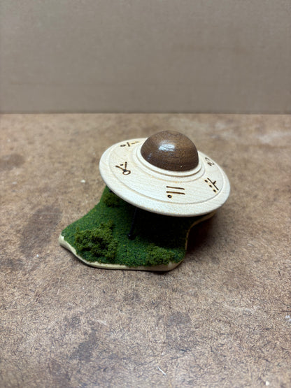 Mini Landed UFO