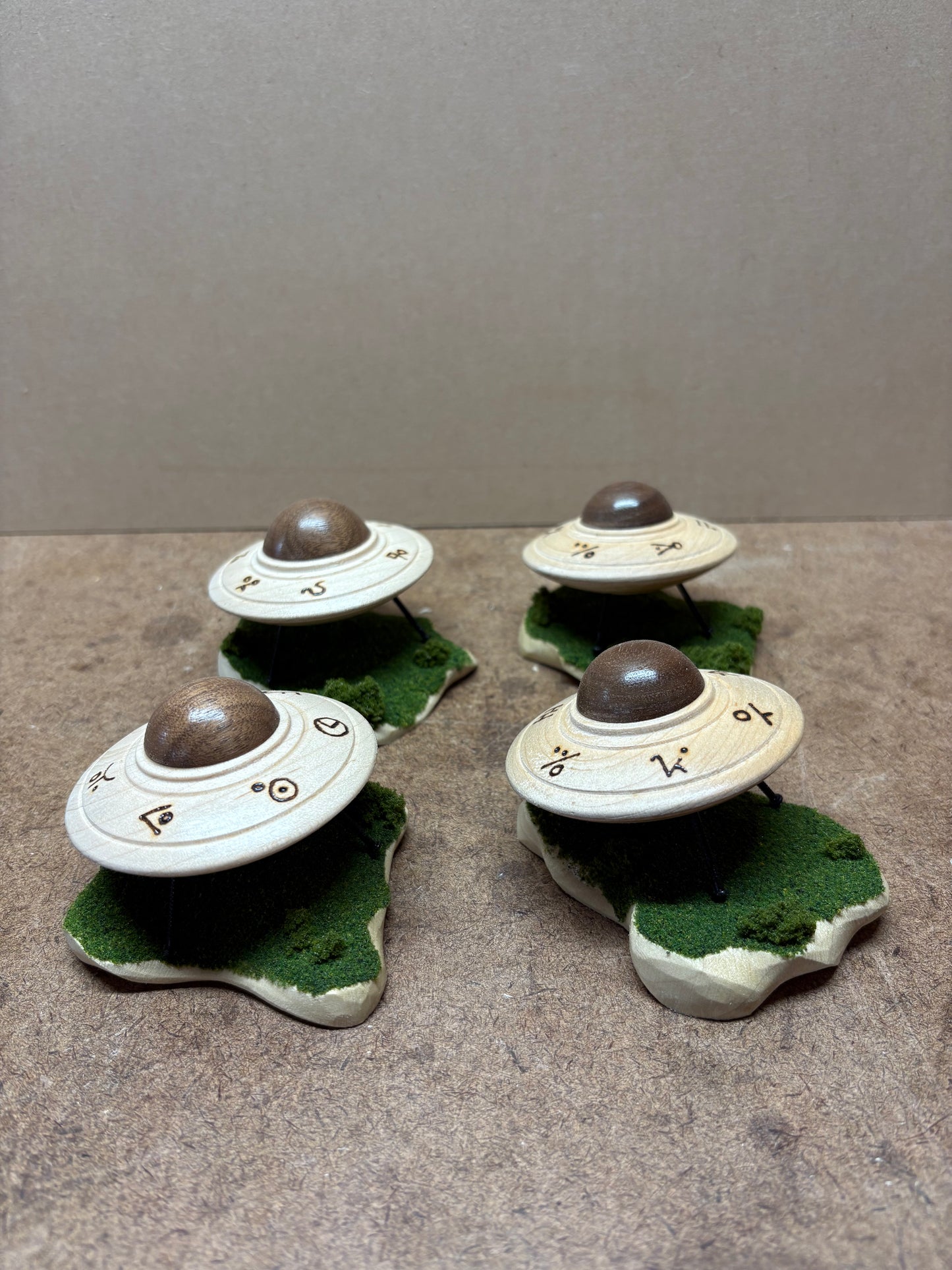 Mini Landed UFO