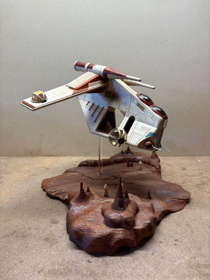 LAAT over Geonosis